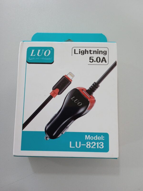 Cargador para auto Cable Lighting Lu-8213 + 1 USB 5.0A - Imagen 1