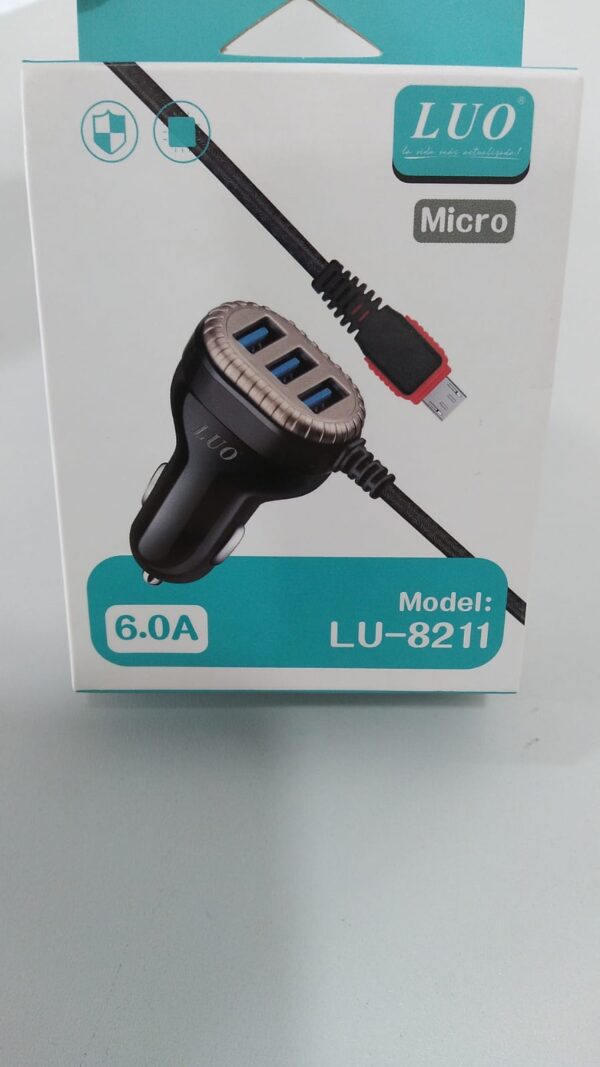Cargador P/ Auto + Cable V8