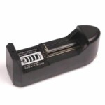 Cargador de Pilas 3.7V