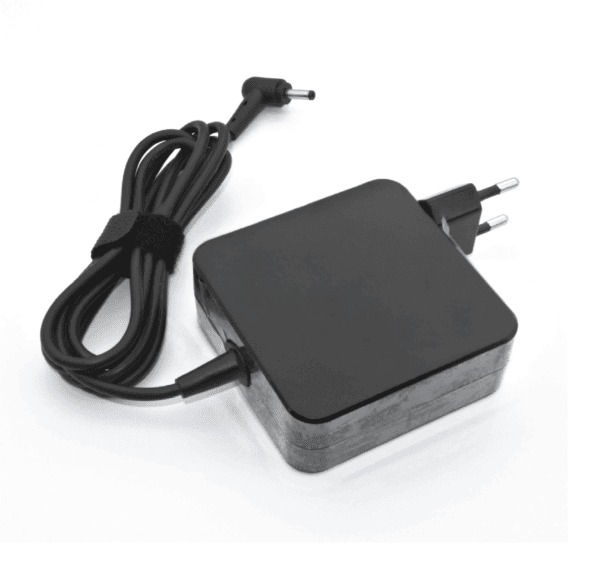 Cargador Asus 19V 3.42A 65W nuevo K556U K556UQ K556UR K556UJ UX303 UX303U pin 4.0x1.35mm