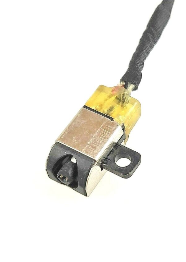 Conector de alimentación con cable